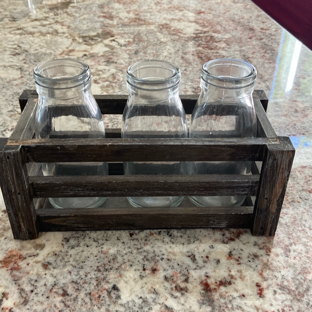 Wooden crate with three bottle/jars